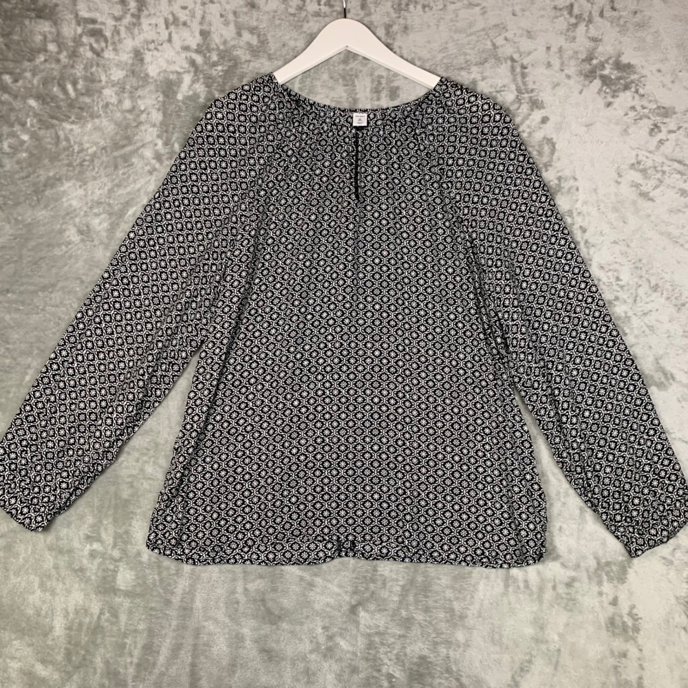 Old Navy Womens Medium Tall M Tall Blouse Top Black White Geometric Keyhole Boho